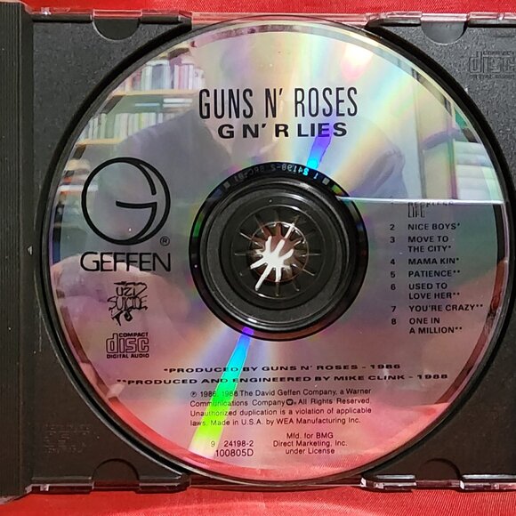 Guns N' Roses – G N' R Lies (1988) Previously Owned CD - Picture 3 of 4